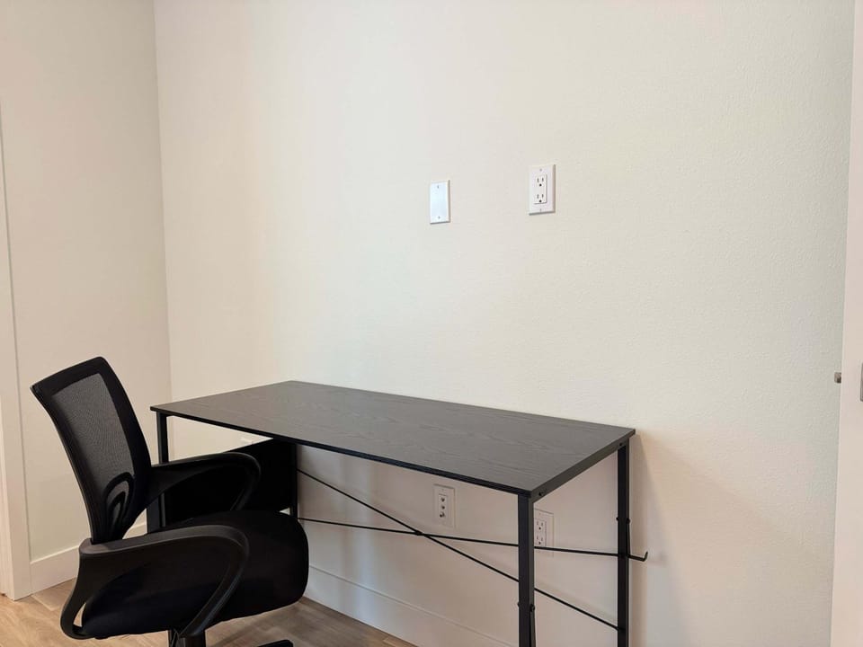 Business facilities, internet