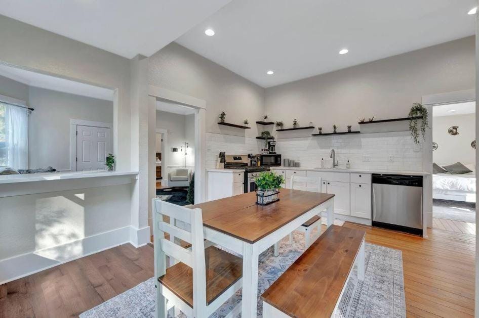 Longmont 2BD Comfort - Outdoor dining and Free Parking Apartment in Longmont