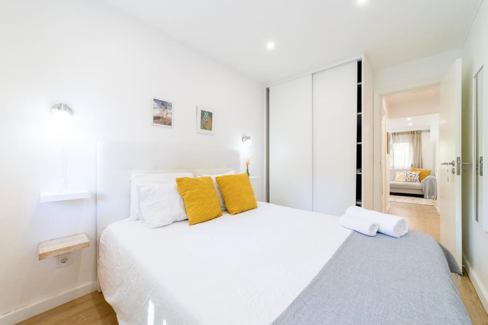 Bed, Bedroom, wardrobe