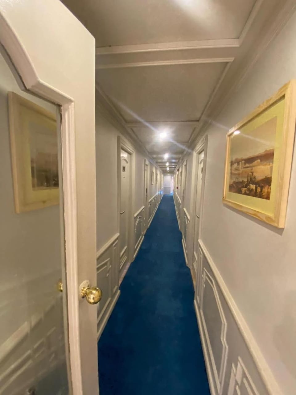 Nile cruise from Luxor to Aswan 4 nights From Aswan to Luxor 3 nights Hotel in Luxor
