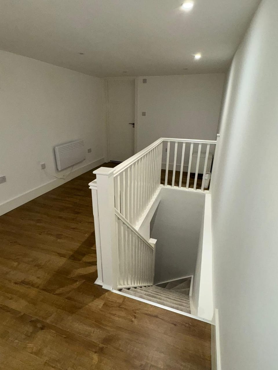 Spacious 3BR Stay Near Heathrow and Central London Apartment in Isleworth