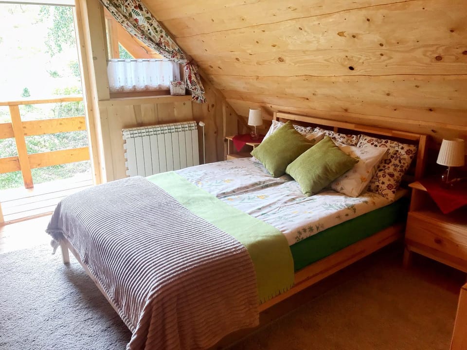 Bed, Day, Summer, Balcony/Terrace, Photo of the whole room, Bedroom, On site, Garden view