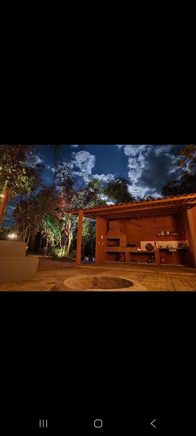 Suíte com vista ao rio São Miguel perto de São Jorge Campground/ 
RV Resort in State of Goiás