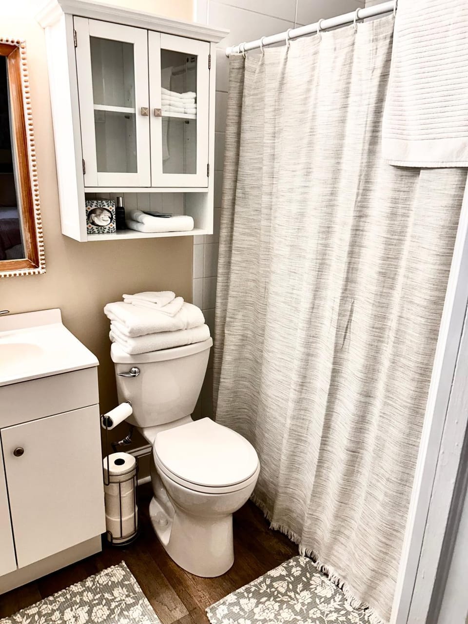 Cozy Suite at Songbird Hollow for 1 Guest Apartment in Georgia