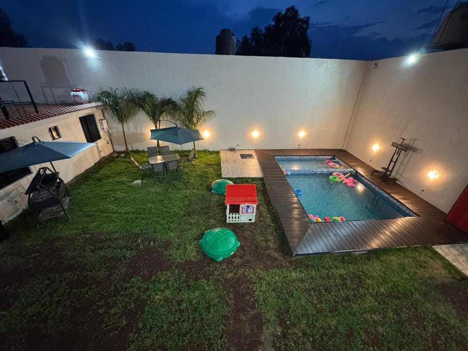 Garden, Pool view