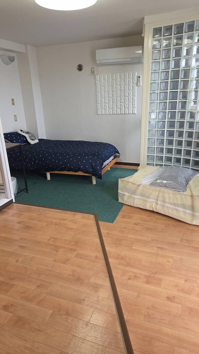Osaka Umeda Nishi JR Tsukamoto no Yado AAAA Apartment in Osaka
