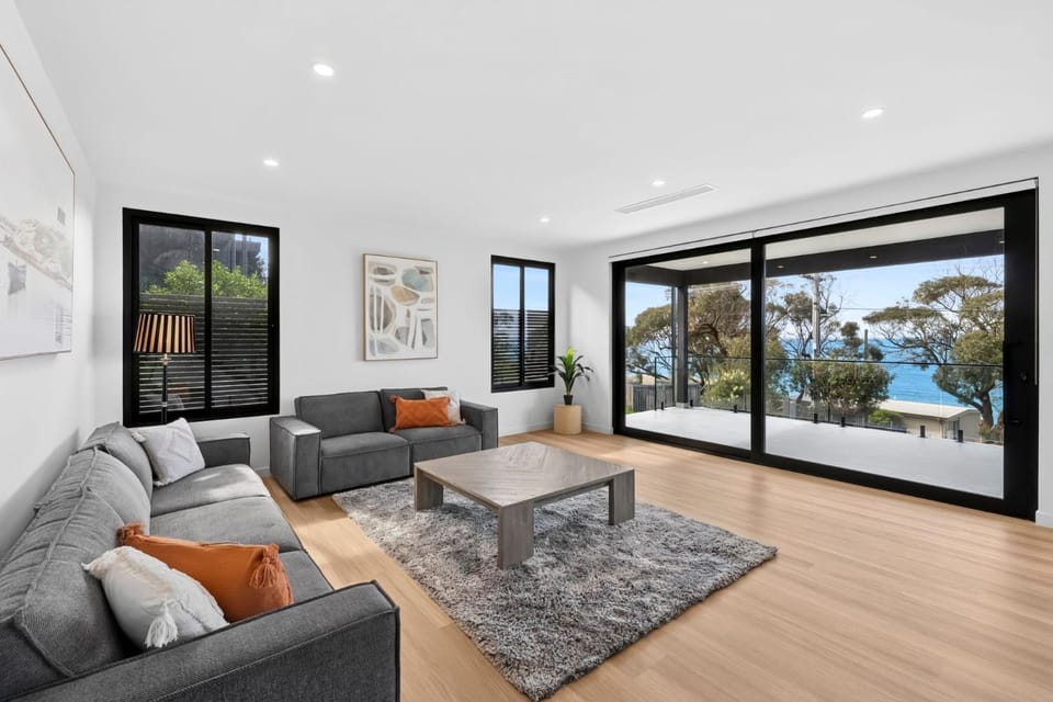 Eleve Lorne House in Lorne