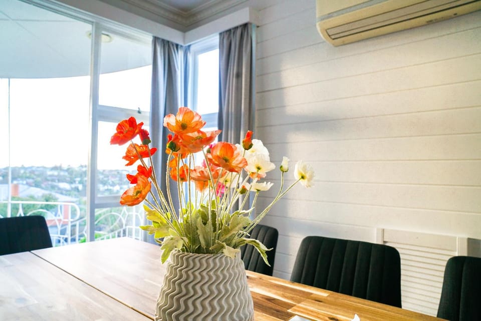 StayAU Newly Luxe 6BR Cradle Mountain with fireplace House in Tasmania