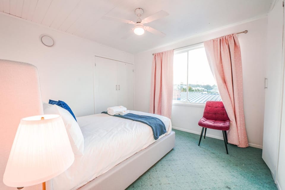 StayAU Newly Luxe 6BR Cradle Mountain with fireplace House in Tasmania