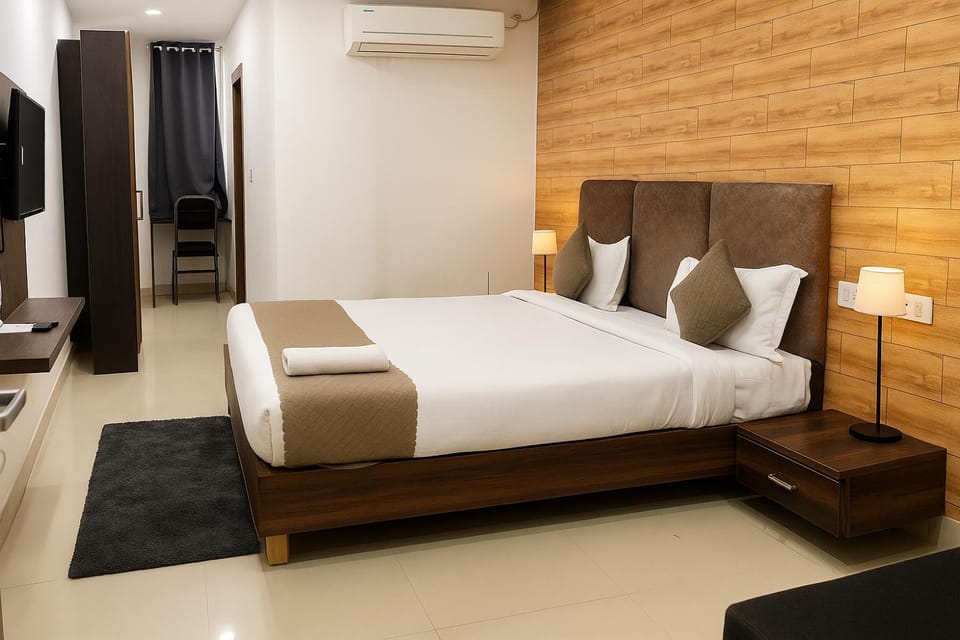Bed, Bedroom