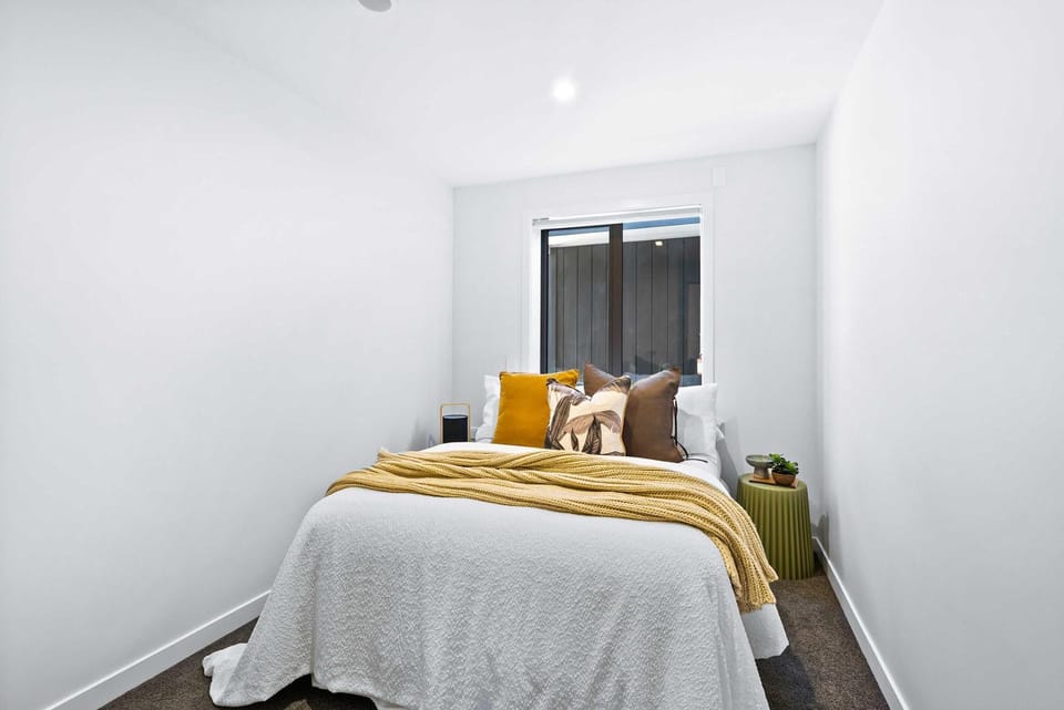 Queen Room at Wolfe Street House in Whangārei