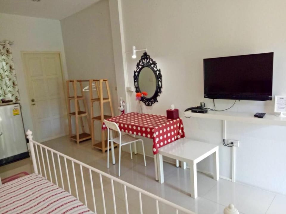 Better Weather Homestay Bed and Breakfast in Thailand
