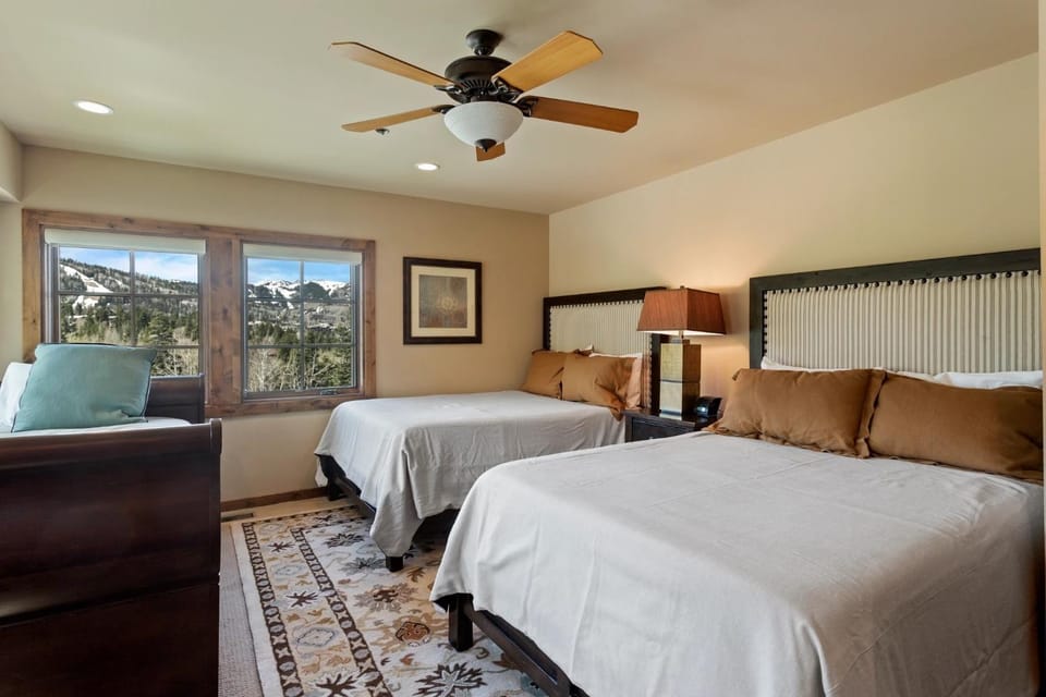 Stag Lodge at Deer Valley Resort - Three Bedroom Residence with Spa #13 Apartment in Park City