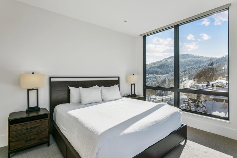Argent at Deer Valley Resort - Two Bedroom Deluxe #401 Apartment in Park City