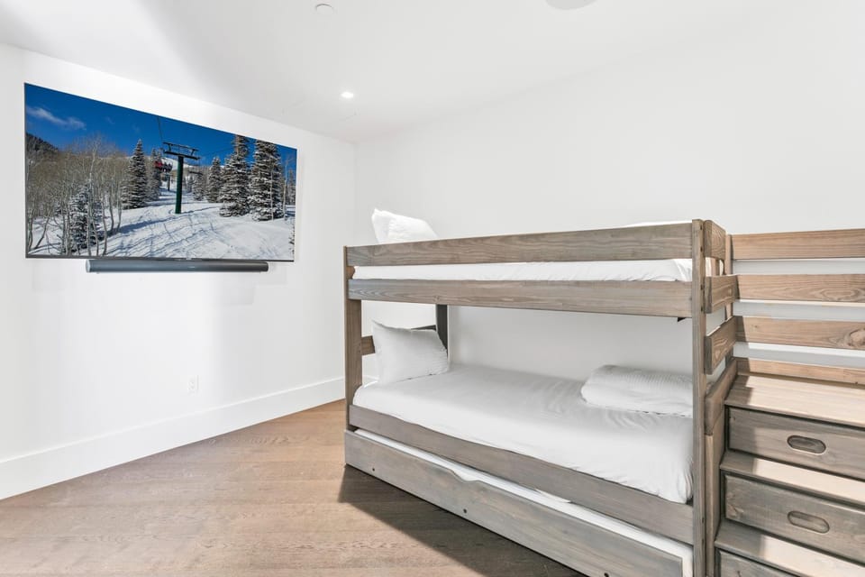Argent at Deer Valley Resort - Two Bedroom Deluxe #401 Apartment in Park City