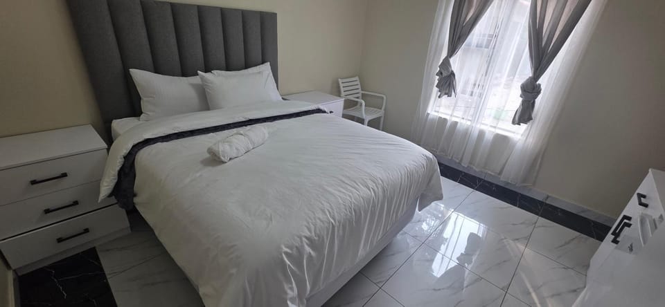 28 Tambotie avenue Bed and Breakfast in North West, South Africa