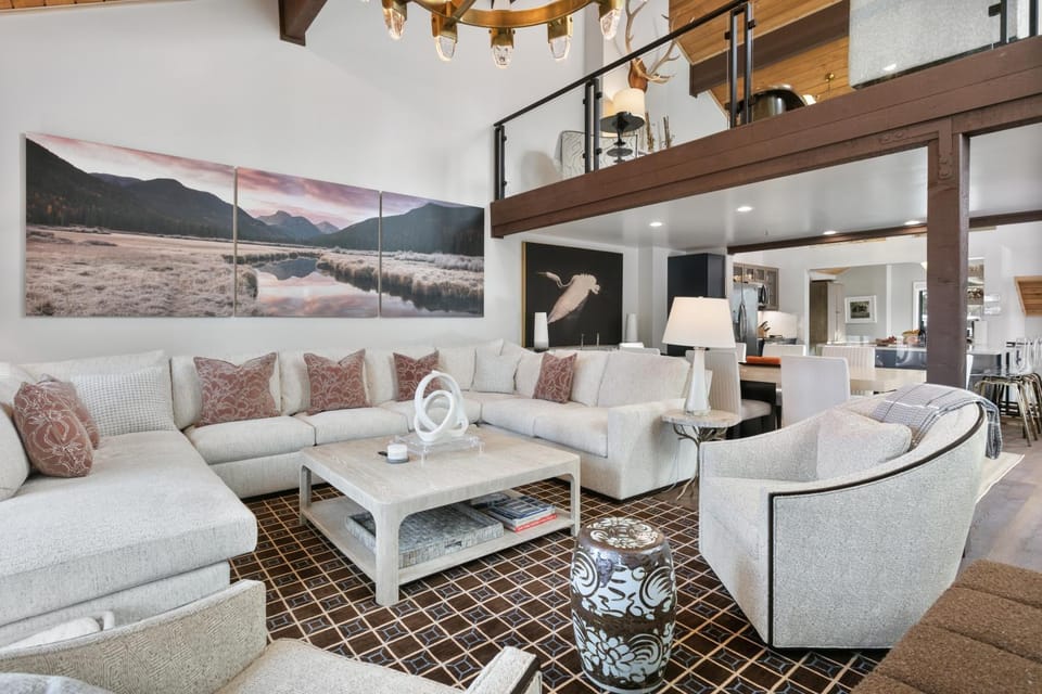 105 - Three Bedroom with Spa Ridgepoint Apartment in Park City