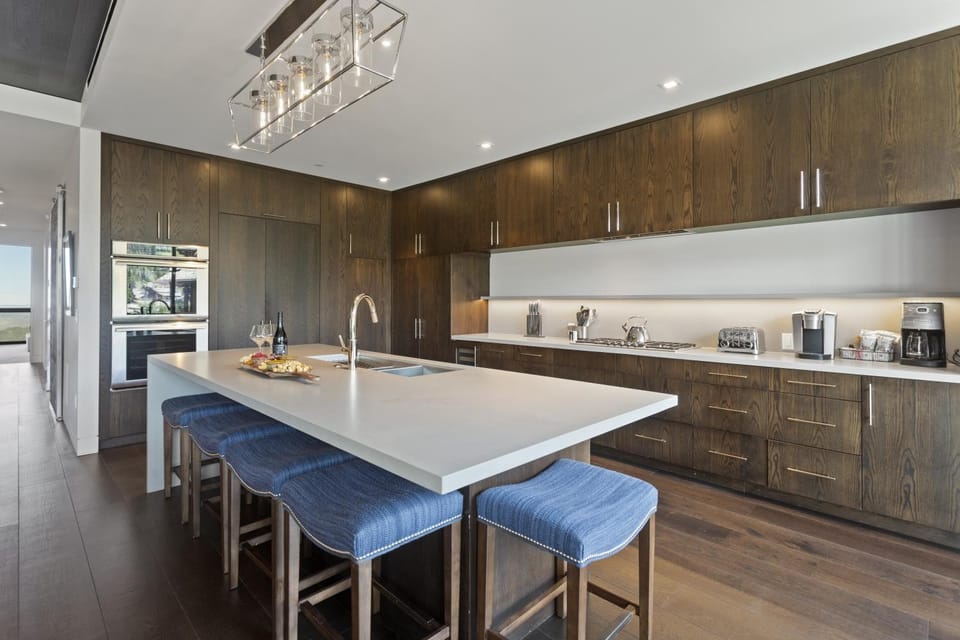 One Empire Pass Lodge at Deer Valley Resort - Three Bedroom Residence #504 condo Apartment in Park City