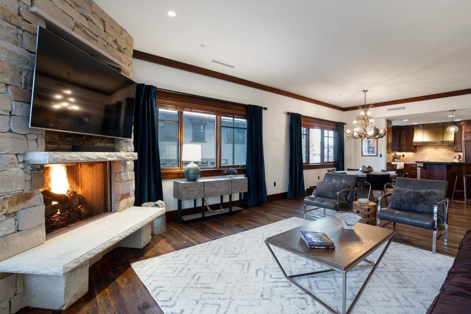 Arrowleaf Lodge- Two Bedroom Residence #209 condo Apartment in Park City