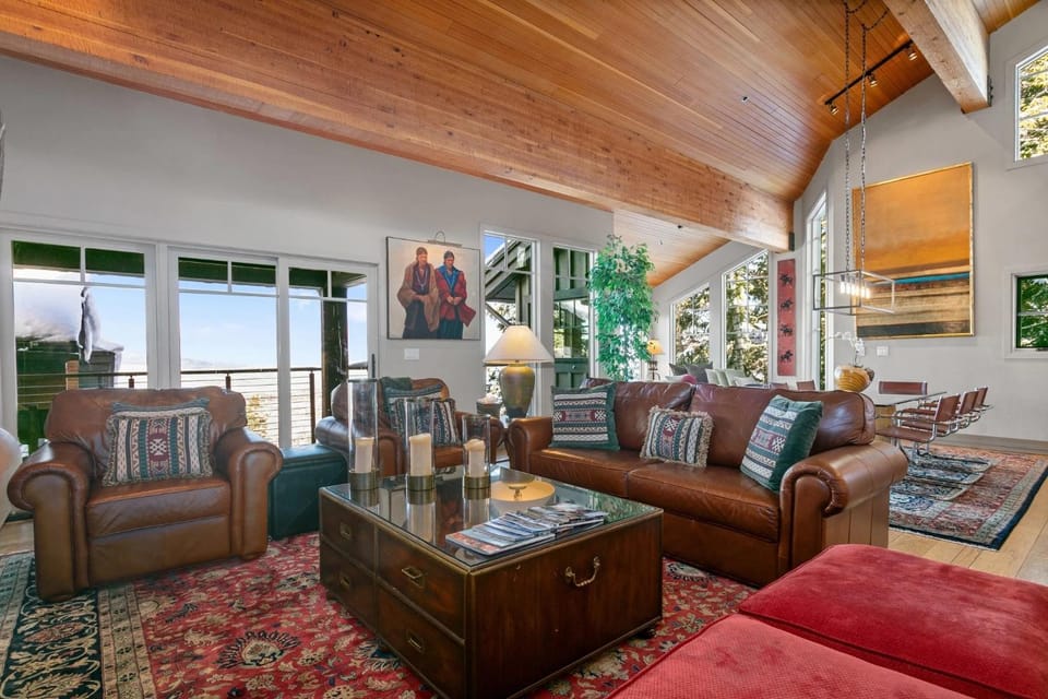 Stag Lodge at Deer Valley Resort - Three Bedroom Residence with Loft and Spa #14 Apartment in Park City