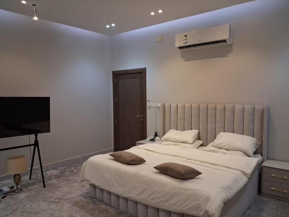 استديو راقي بسرير ماستر ودورة مياه في حي الشروق s3 Apartment in Medina