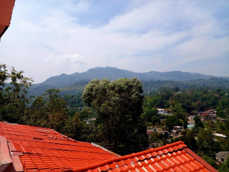 Mountain Top Guest Bed and Breakfast in Uva Province, Sri Lanka