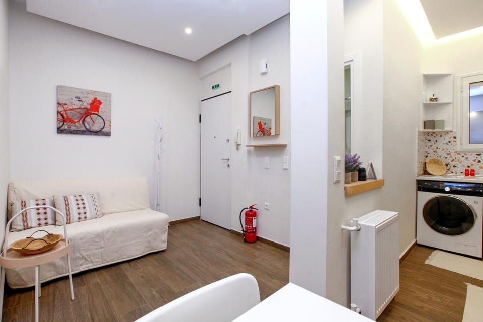 Kitchen or kitchenette, Living room, Photo of the whole room, Seating area, washing machine