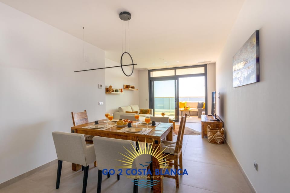 Sunset Cliffs Dorado Apartment in Benidorm