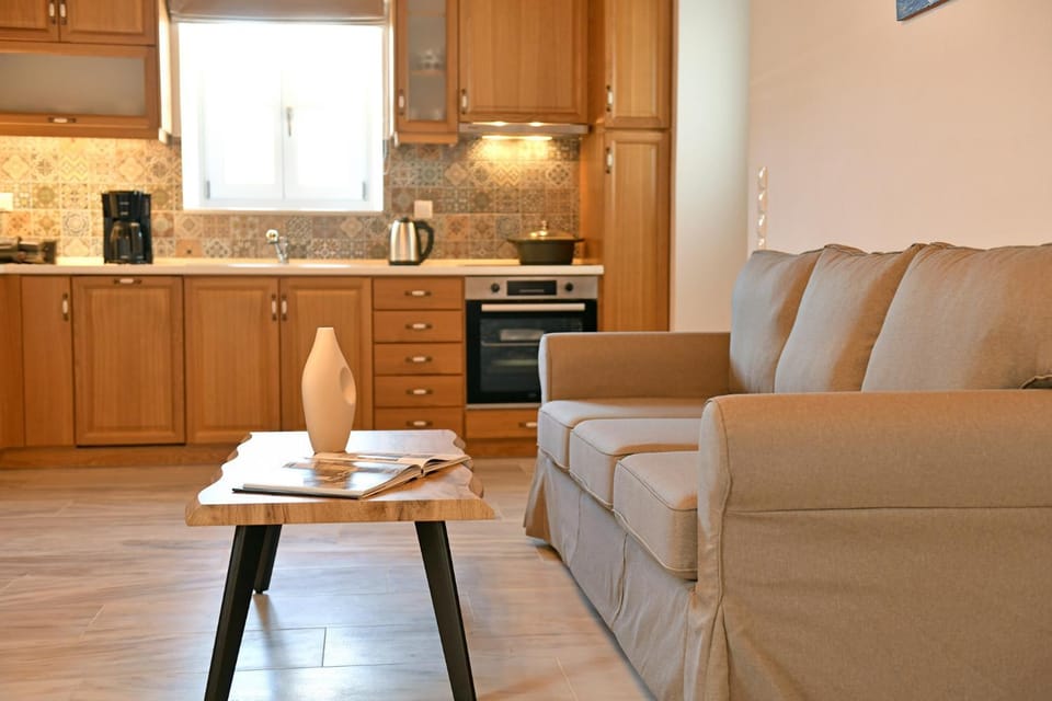Zoe's and Leonard's Houses Apartment in Islands