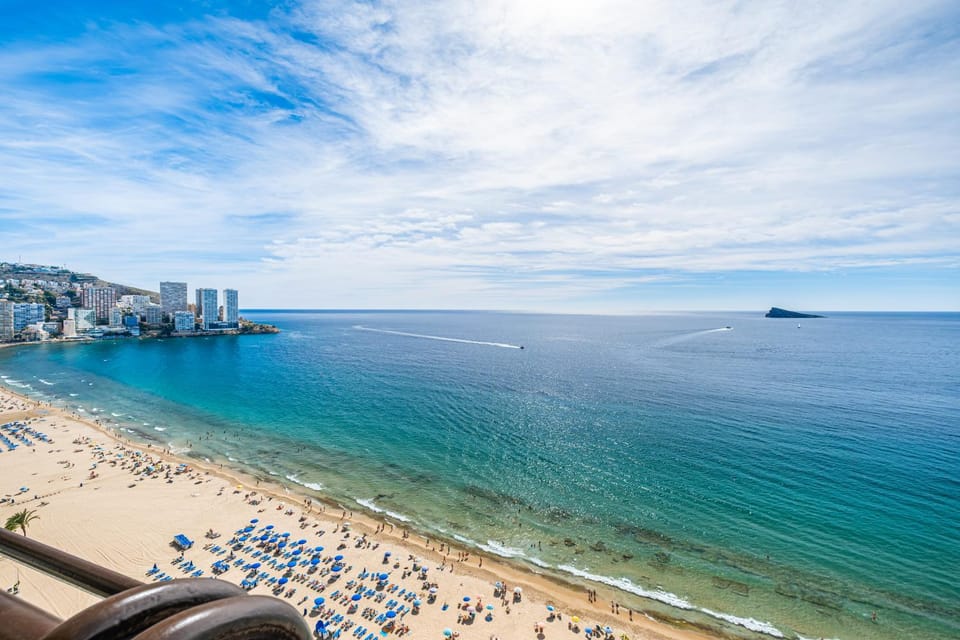 Nearby landmark, Off site, Day, Natural landscape, Beach, City view, Sea view