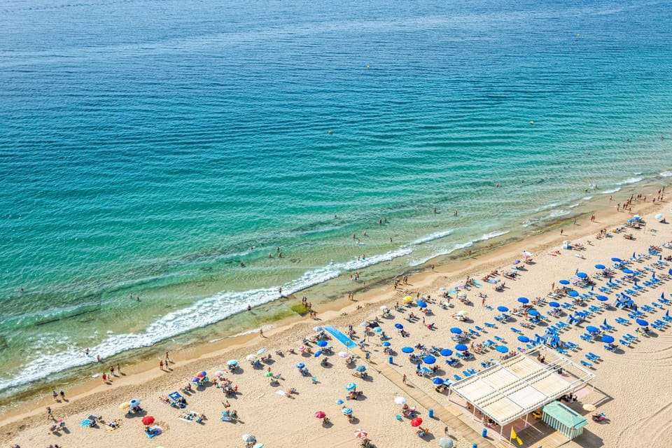 Nearby landmark, Day, People, Natural landscape, Beach, Sea view, sunbed