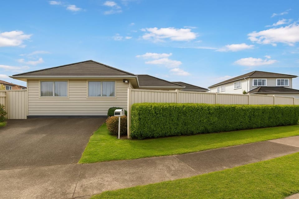 Property building, Neighbourhood, Street view