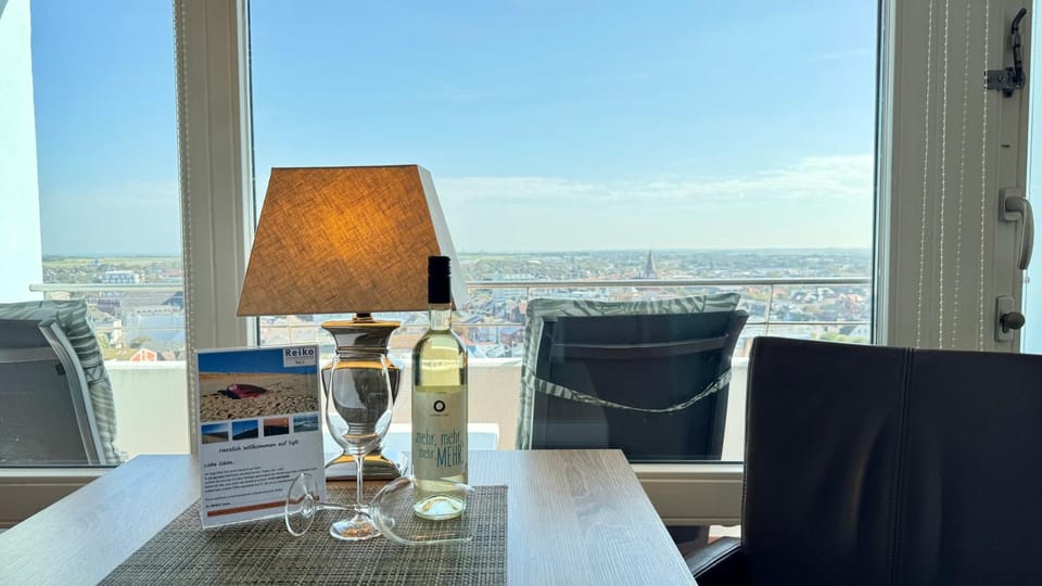 1-298a, traumhafter Blick über Sylt im Haus Metropol Apartment in Westerland