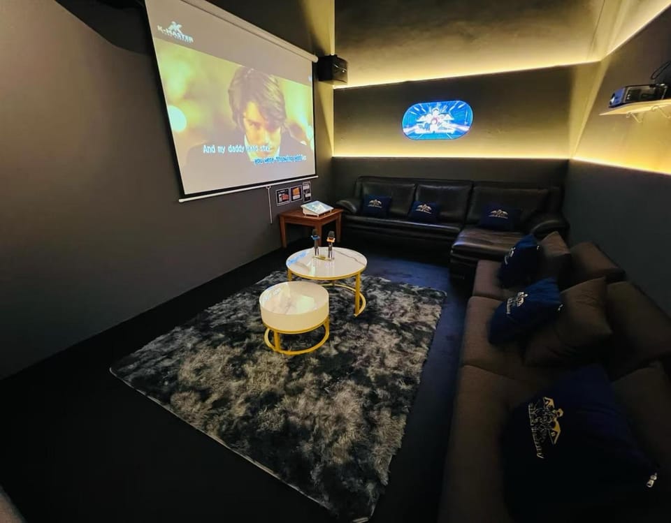 KL 5KM MidValley Karaoke Bungalow 38Pax 15Cars Villa in Federal Territory of Kuala Lumpur