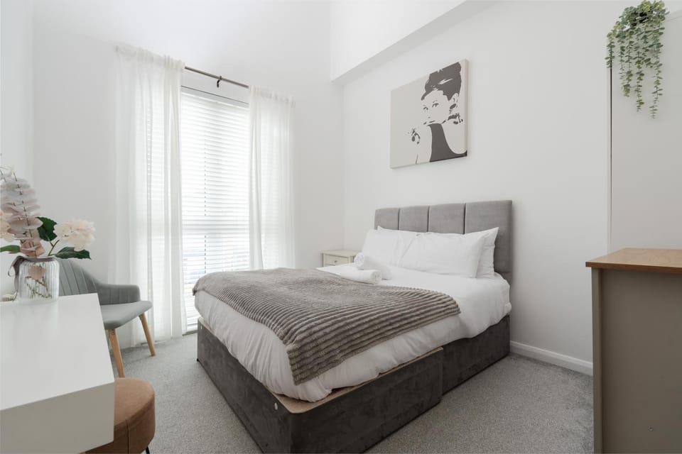 City Stay Haven - Coop Live - Etihad - Sleeps 9 - Free Parking House in Manchester