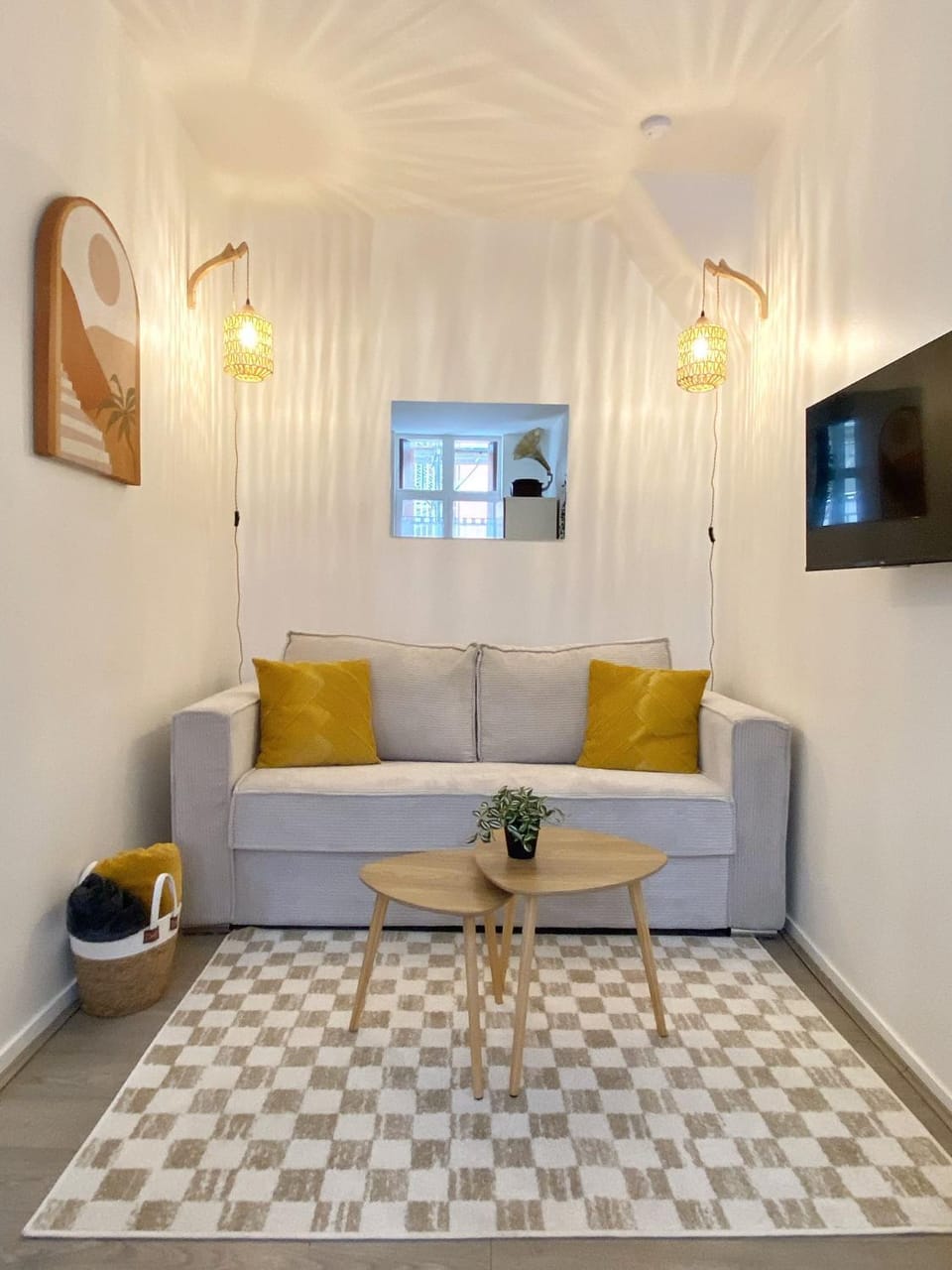 TV and multimedia, Living room, Seating area