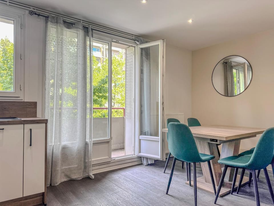Le QG Joffre Apartment in Grenoble