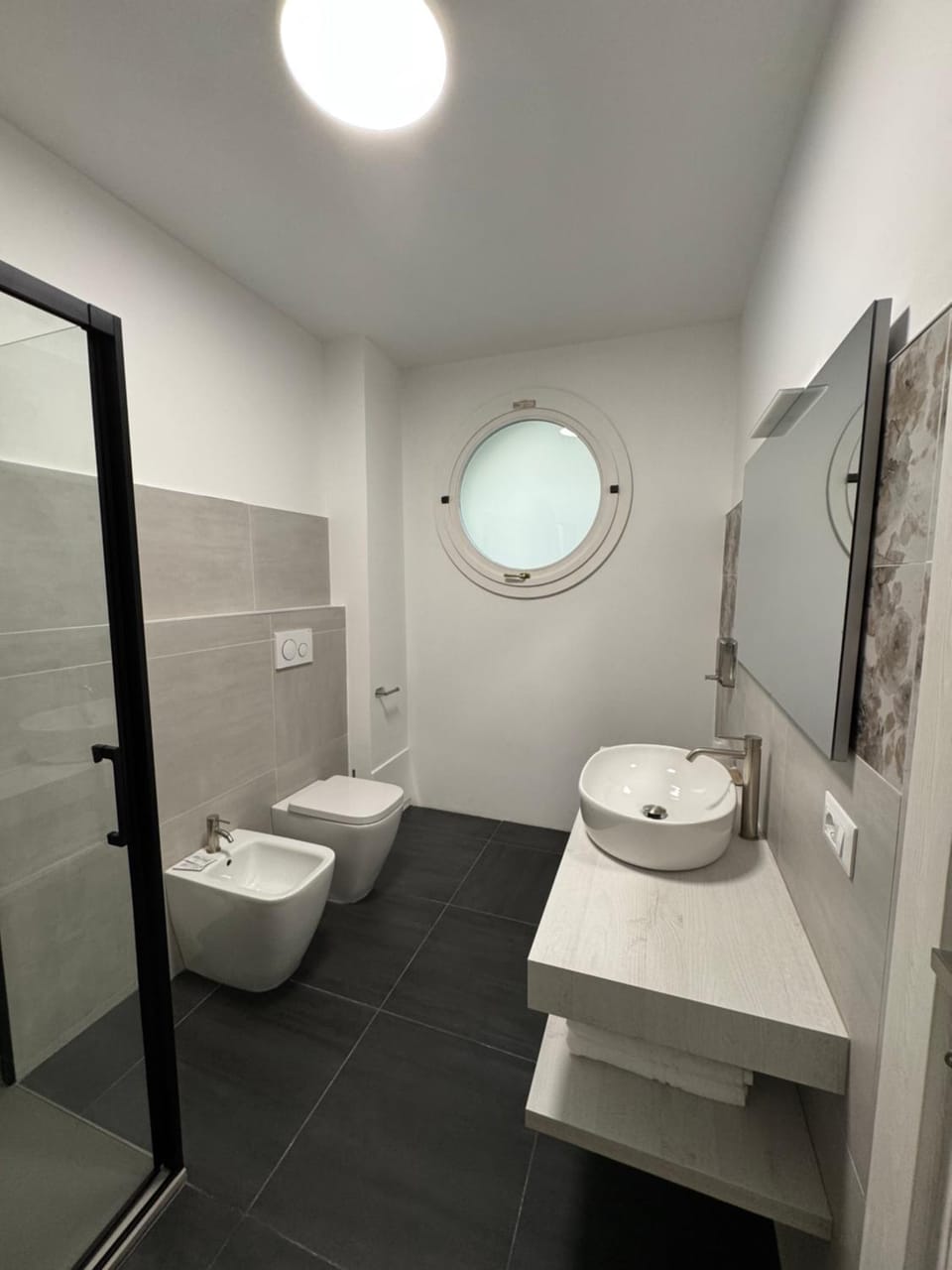 Shower, Toilet, Bathroom, bidet