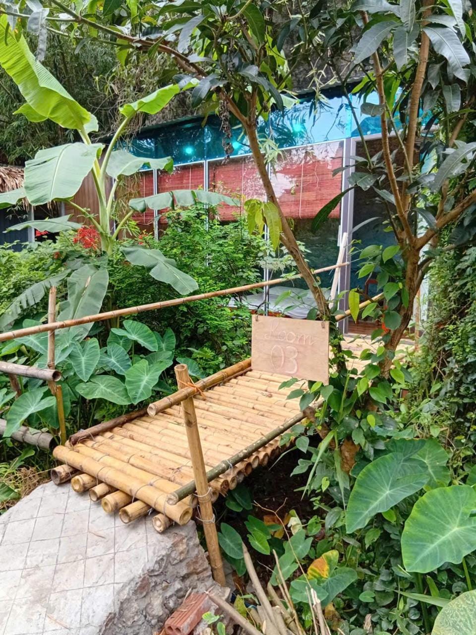 Chezbeo Bungalow Ninh Binh Nature lodge in Laos