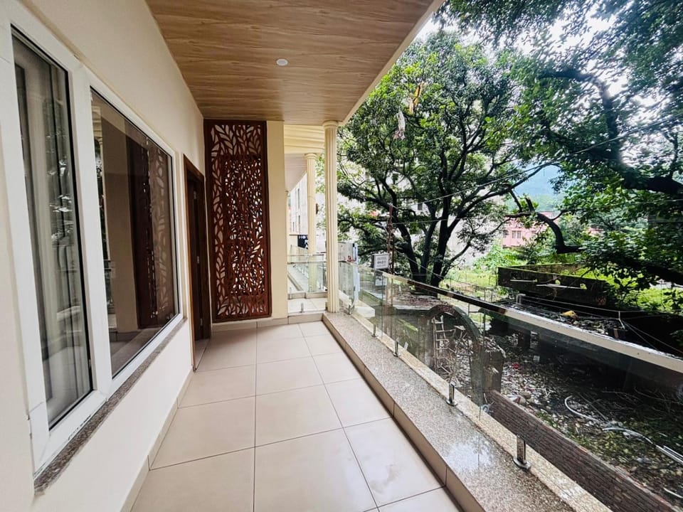 Garden, Balcony/Terrace, Garden view, Mountain view