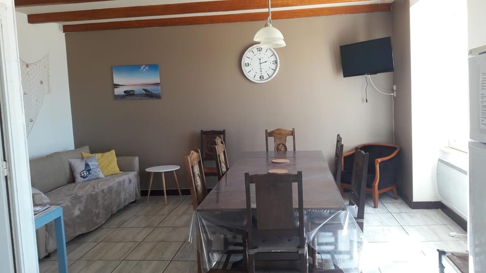 Kerlouan House in Kerlouan