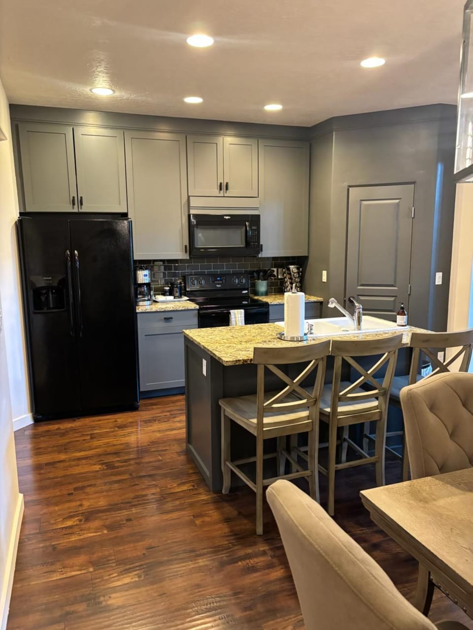 NEW! 3 Private King Suites Walk to The Village House in Meridian