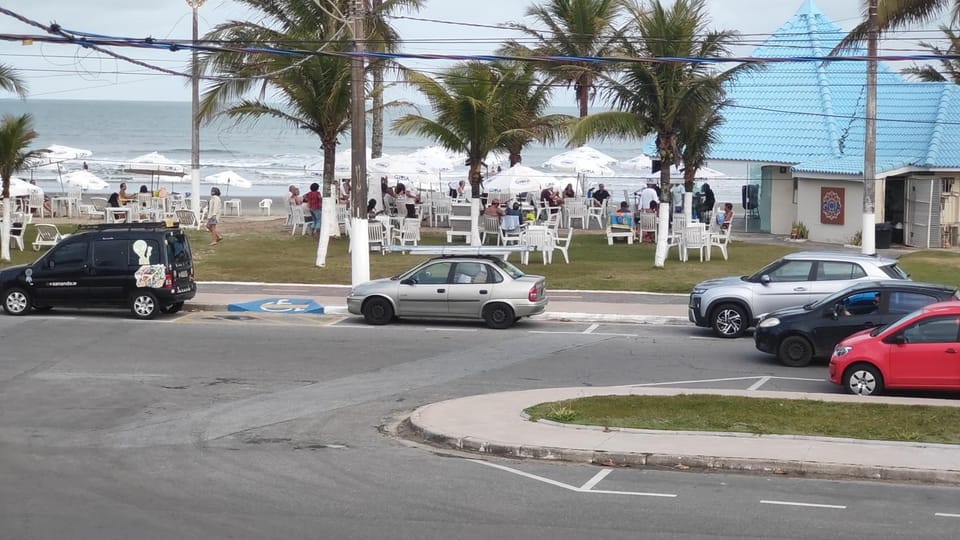 Casa pé na areia I House in Peruíbe
