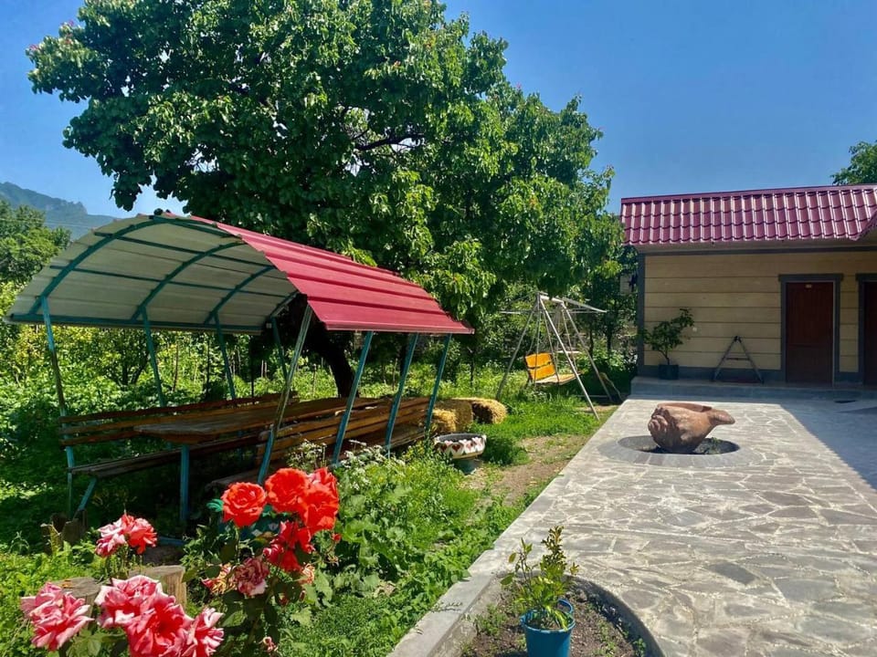 Garden, Garden view