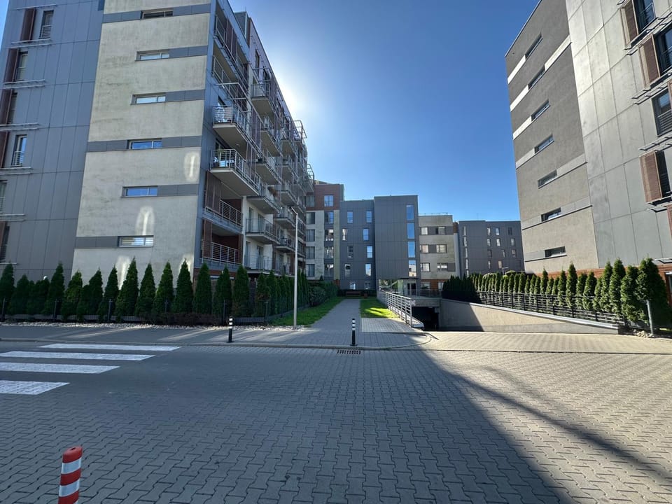 Property building, Location