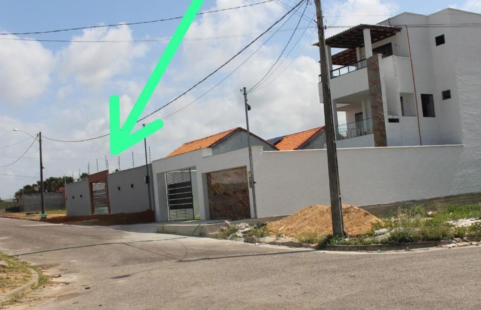 Property building, Street view