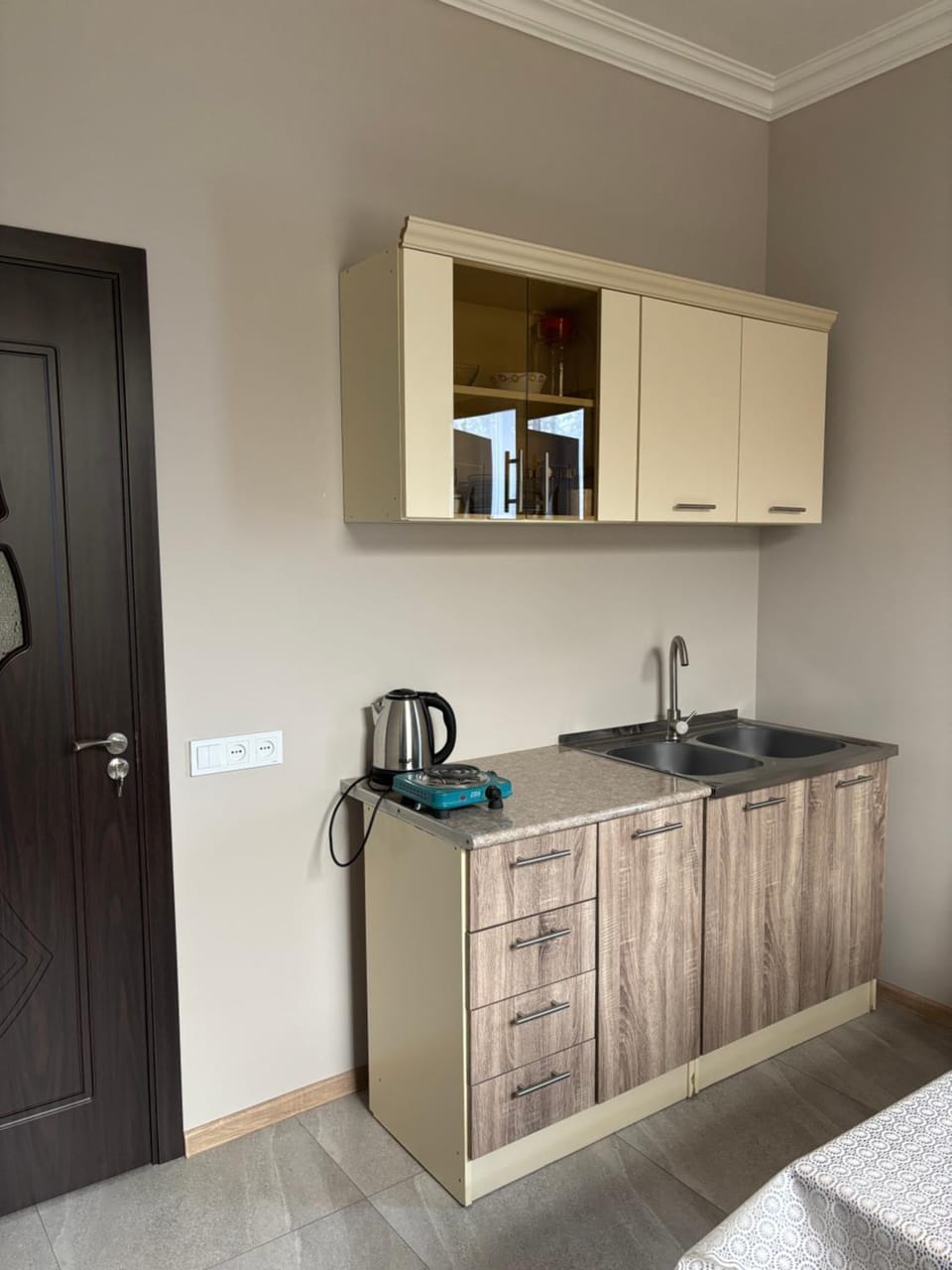 Kitchen or kitchenette, stove