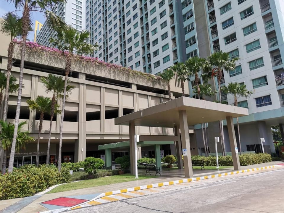 Uricity1905 Apartment in Pattaya City