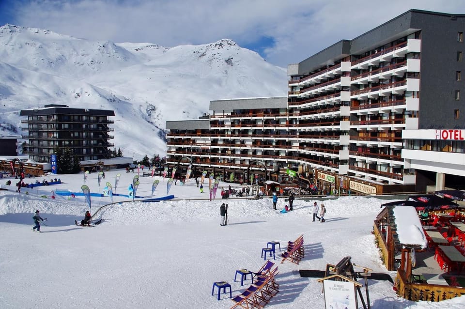 Property building, Nearby landmark, Day, Winter, Mountain view