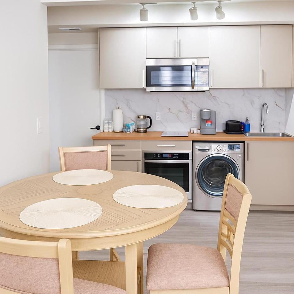 Guest apartments The Comfy Nest Apartment in Federal Way